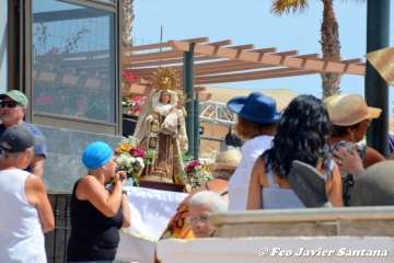 Misa y procesión terrestre-marítima de la playa de Ojos de Garza (Foto TA)